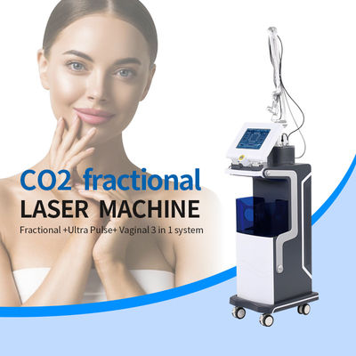 Medische Ce-de Lasermachine 635nm van Goedkeurings Verwaarloosbare Co2 voor Gebrand/Chirurgie bedekt met littekens